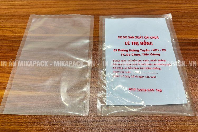 Quý khách có thể liên hệ để xem mẫu in túi hút chân không trực tiếp tại Mikapack.