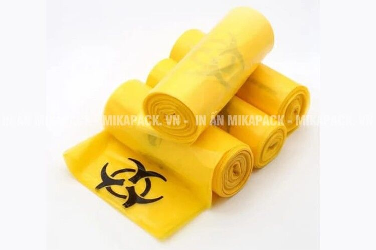 Mikapack sản xuất và in túi đựng rác tự huỷ chất lượng cao cho bệnh viện và doanh nghiệp sản xuất.