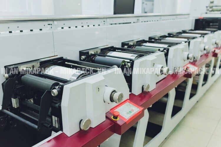 Nhà máy in túi OPP với trang thiết bị hiện đại