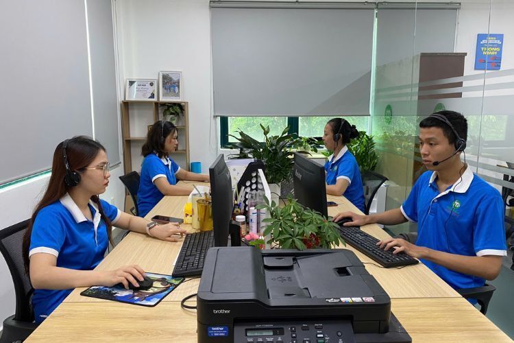 Đội ngũ nhân viên tư vấn tận tình và chuyên nghiệp