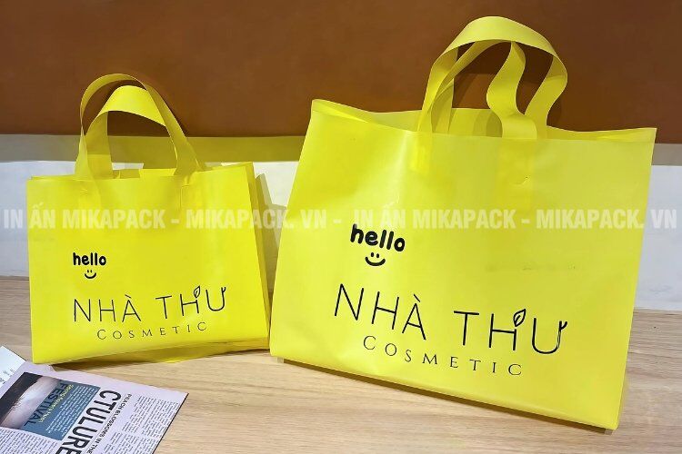 Mikapack hỗ trợ chỉnh sửa miễn phí mẫu in túi ép quai cho đến khi khách hàng hài lòng.