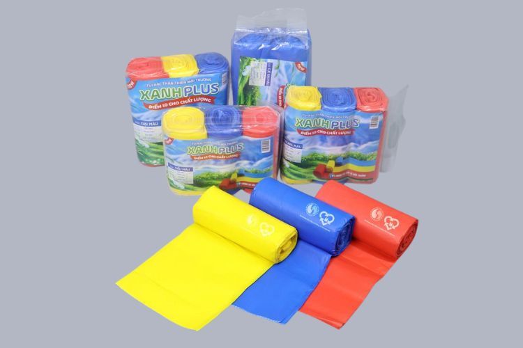 Bạn nên chọn size túi đựng rác phù hợp nhu cầu, kiểm tra kỹ trước khi đặt mua số lượng lớn