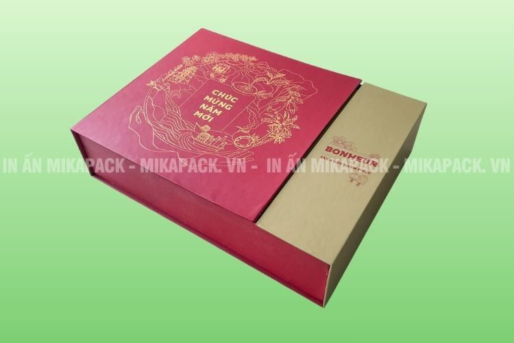 Mẫu in hộp giấy bìa cứng đựng quà Tết chúc mừng năm mới