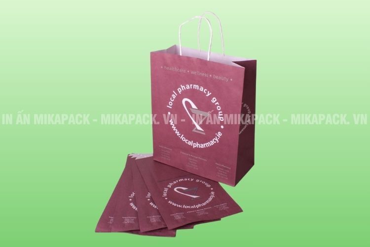 Mẫu túi giấy đựng thuốc màu đỏ sang trọng.