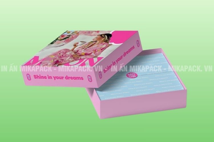 Mẫu in hộp giấy đựng quần áo dễ thương, ngọt ngào 